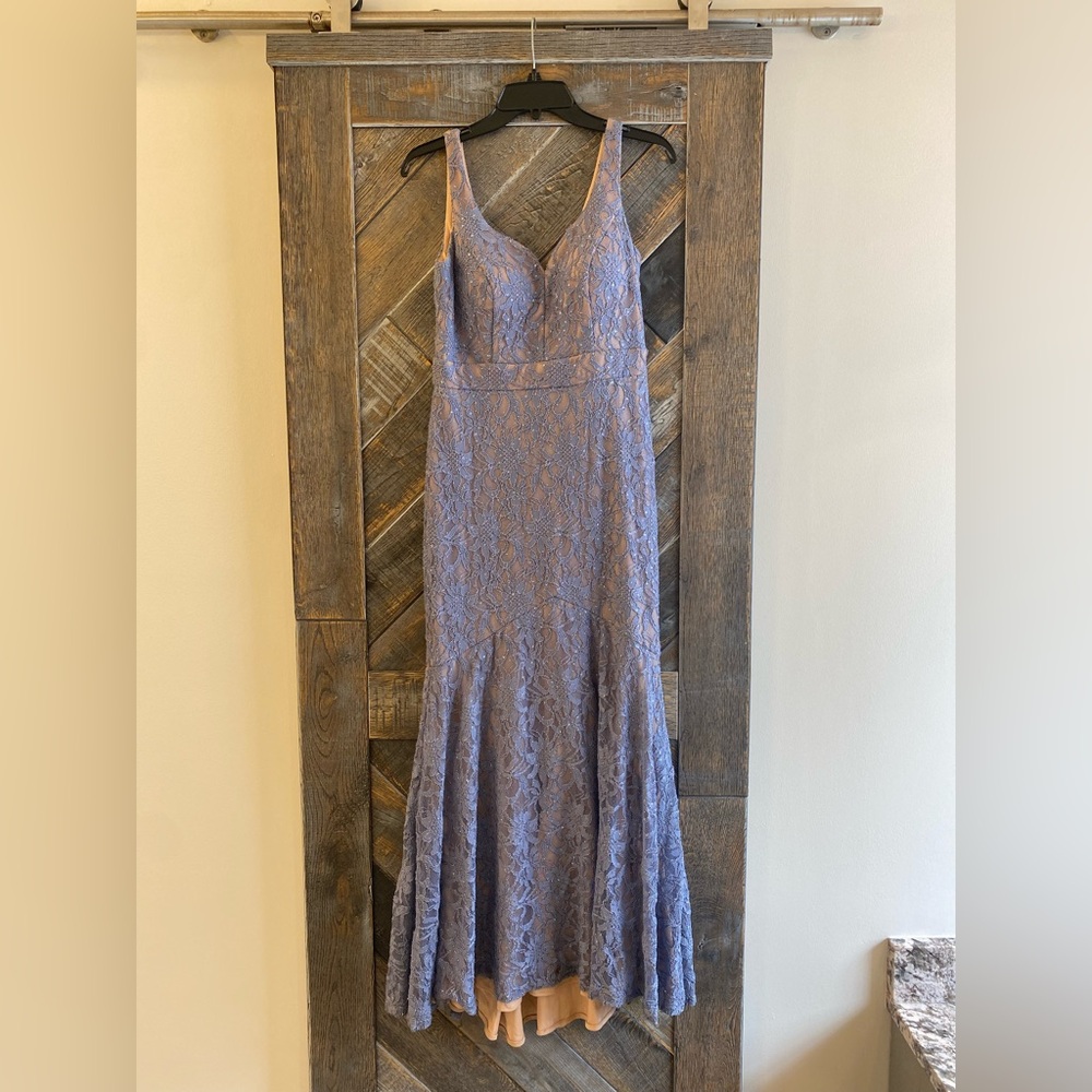 Elegant Lace Mermaid Maxi Dress